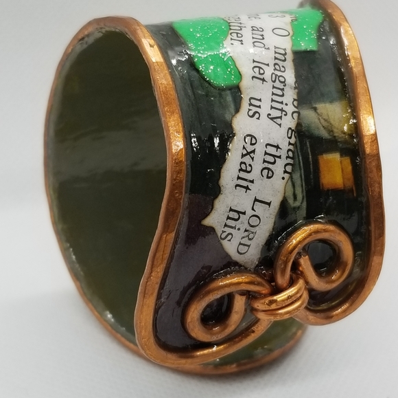 Psalms 34 Cuff - Picture 11 of 15